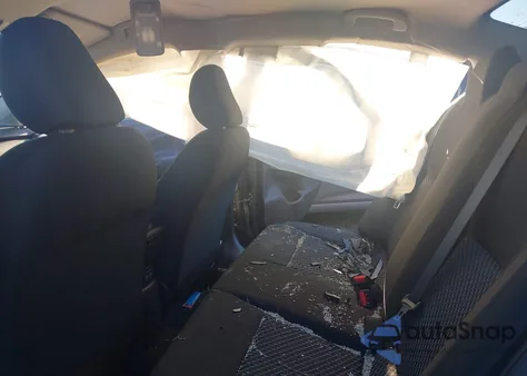 2021 Nissan Versa S 5-Speed Manual Transmission z USA, uszkodzony, nr VIN 3N1CN8BVXML881209